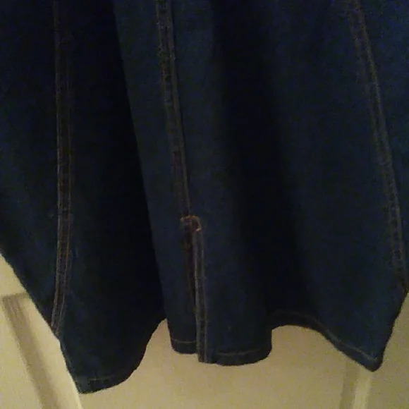 Denim Button-Up Dress - Picture 5 of 9